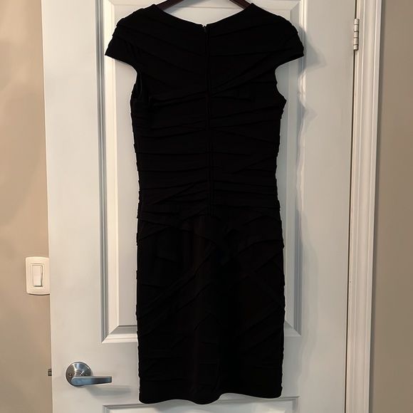Tadashi Shoji - Black Ruched Dress - Picture 8 of 11